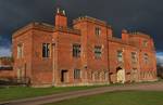 Holme Pierrepont Hall. Further information: Holme Pierrepont Hall. There is evidence that Holme Pierrepont was settled by farming communities at least as long ago as the Neolithic era.