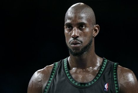  Minnesota Timberwolves&acute; Kevin Garnett is seen during a basketball game against the Los Angeles Lakers in Los Angeles, on Tuesday, Nov. 7, 2006. (jd1) 