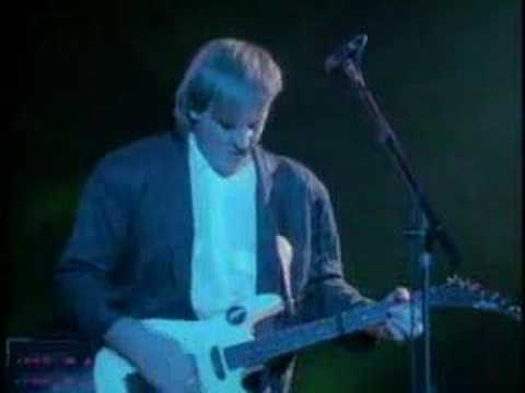 Rush - Mission ( A Show Of Hands )