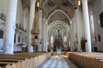 The central nave with frescos by Adam Mőlckh , Italy.