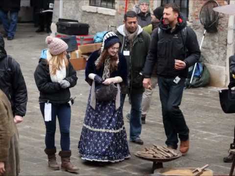 Dakota Fanning Filming Effie [02-12-11] +200 BTS