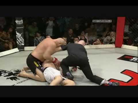 MMA - The Knockouts of 2009 - Vol.1