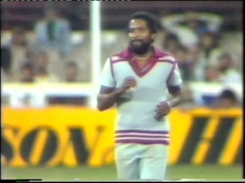 ANDY ROBERTS - INCREDIBLE WEST INDIES FAST BOWLER......