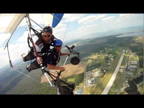 Hilarious Hang Gliding Puke at 2000 Feet