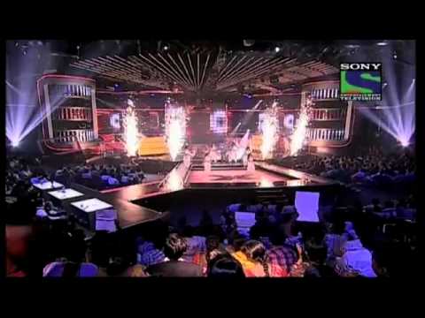 The Final 3 contestants perform for the last time- X Factor India - Episode 32 - 2nd Sep 2011