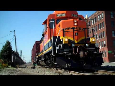 GP30 running BNSF's Lumber district job Pilson.