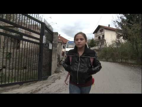 UNICEF: A multi-ethnic, child-friendly school brings out best of children in Bosnia