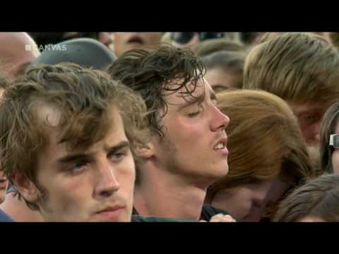 Fan going crazy during Editors @ Rock Werchter