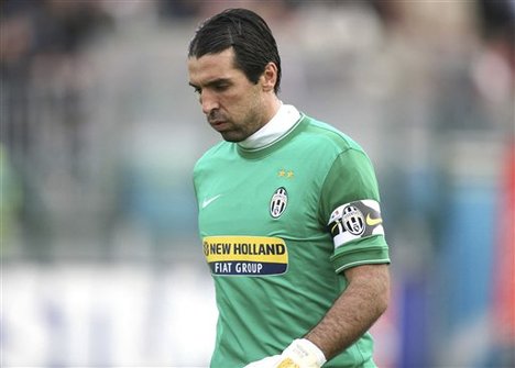 Juventus goalie Gianluigi Buffon reacts during a Serie A soccer match between Cagliari and Juventus, in Cagliari, Italy, Sunday, Nov. 29, 2009. Cagliari won 2-0