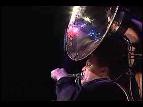 tuba beatboxing (Sousaphone really)