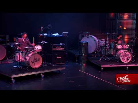 Max and Jay Weinberg duet at Guitar Center's Drum-Off 2009 Finals