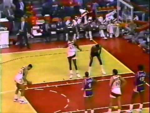 Dominique Wilkins (38pts) & Doc Rivers (15pts/15asts) vs. Lakers (1988)