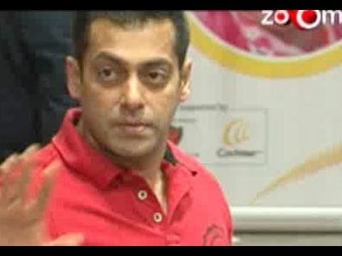 Planet Bollywood News - Salim Khan: I want Salman Khan to get married, John Abraham to get engaged in April, & more hot news