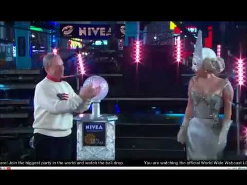 2011 Ball Drop New Year's Eve at Times Square.flv