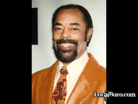 NBA Hall of Famer Walt Frazier Interview About New Restaurant and the Knicks with LocalBozo.com