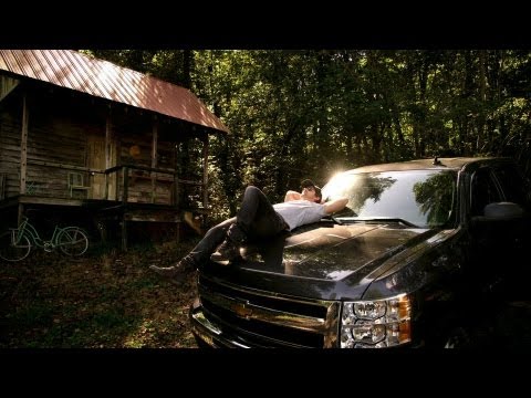 Kip Moore - Somethin' 'Bout A Truck