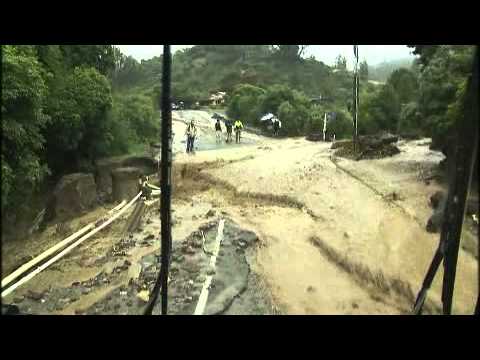 Dramatic flooding and rescues in New Zealand wild weather