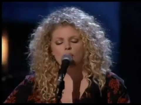 Dixie Chicks - Travelin' Soldier