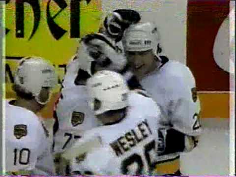 Ray Bourque scores a 160 foot goal