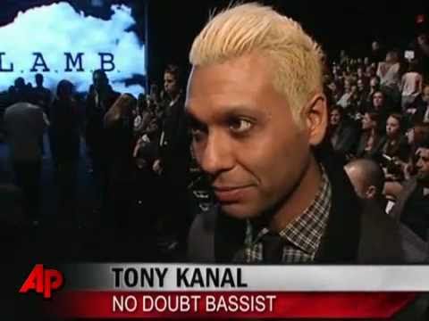 Gwen Stefani and Tony Kanal Interview (Fashion Week 2010)