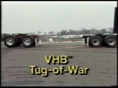 3M™ VHB™ Tapes tug of war