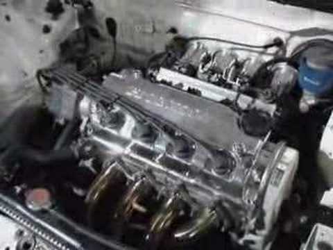 Cammed D15B SOHC vtec CRX on ITB's