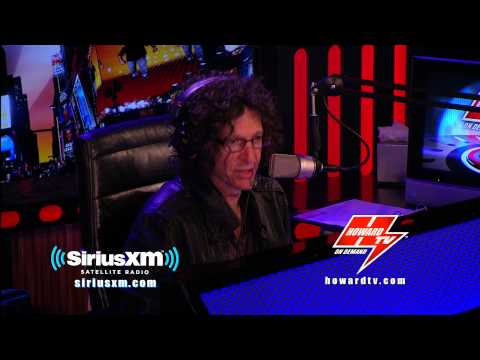 HOWARD STERN: Alec Baldwin talks marriage, prenup, wanting more kids & paparazzi incident.