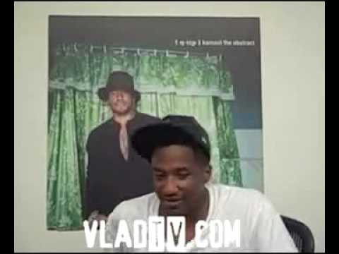 Q-Tip impersonates Busta Rhymes (Hilarious)