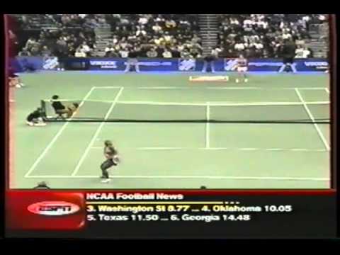 Serena Williams v. Kim Clijsters | 2002 WTA Championships Highlights