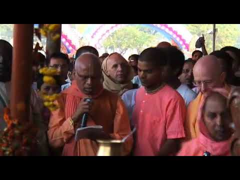 Lokanath Swami - Sri Krishna Chaitanya Prabhu - ISKCON Tirupati 2007