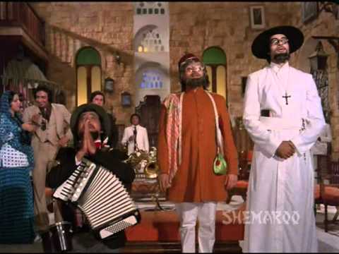 Amar Akbar Anthony - Title Song - Vinod Khanna - Rishi Kapoor - Amitabh Bachchan - Old Hindi Songs