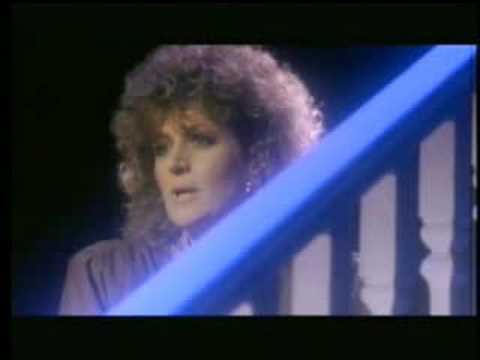 BARBARA DICKSON AND ELAINE PAIGE - I KNOW HIM SO WELL (Full Video)