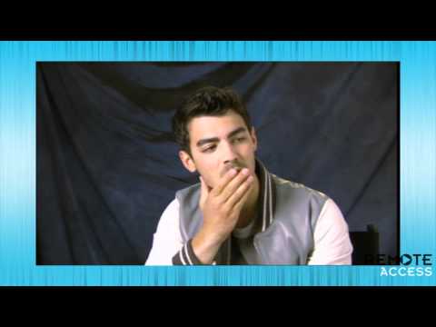 Joe Jonas Interview - What He Looks For In His Dream Girl!