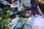 Tributes for Apple co-founder Steve Jobs at Apple Store Regents Street London, Thursday, 06 Oct' 11.