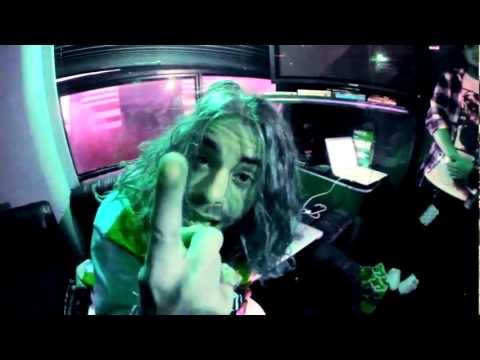 Mod Sun - Pass It My Way ft Pat Brown (OFFICIAL VIDEO)