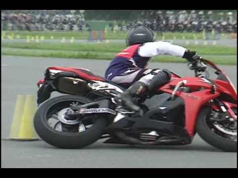 2010 10 24 ダンロップ ジムカーナ 第5戦 志賀選手 CBR600RR 第2ヒート