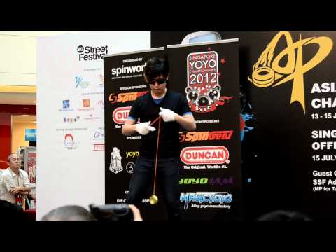 C3yoyodesign Present: AP2012 1A 1st - Hiroyuki Suzuki