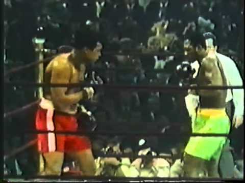 Muhammad Ali vs Joe Frazier 1 Highlights