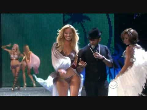 Victoria's Secret Fashion Show 2008 Part 1: Glamour Goddess