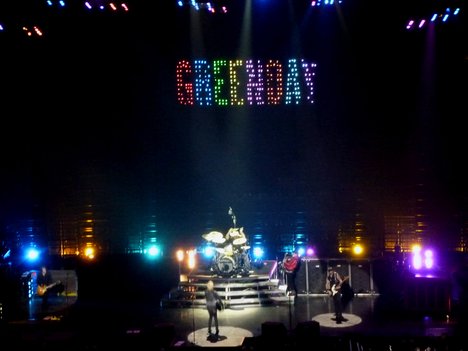 Green Day  ft. Prima Donna and Foxboro Hot Tubs , M.E.N. Arena, October 31 2009