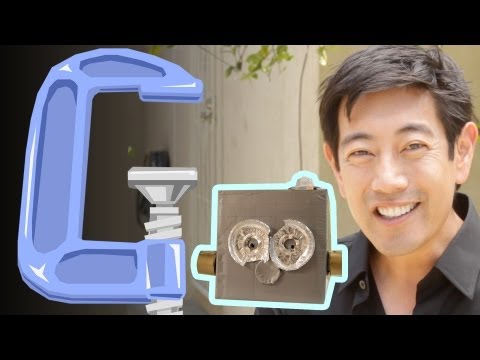 Grant Imahara Builds a 