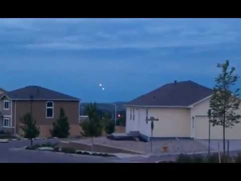 UFOs Filmed in Colorado Springs, CO - June 4, 2012