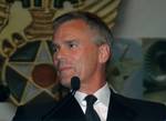 Richard Dean Anderson speaks after receiving a special award at the Annual Air Force Association Anniversary Dinner on the night of September 14, 2004.