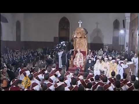 Egyptians mourn Coptic Pope Shenouda