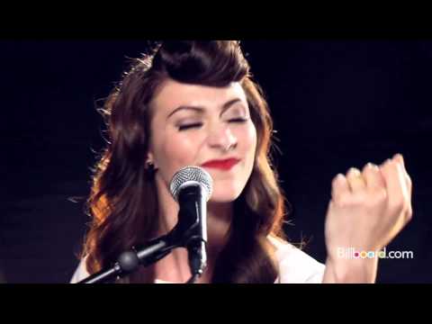 Karmin - 