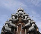 The bochka roofs of the Transfiguration Church in Kizhi, holding onion domes above.