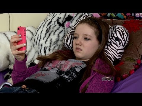 Brain-Dead Teen, Only Capable Of Rolling Eyes And Texting, To Be Euthanized