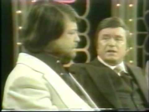 Brian Wilson interview on Mike Douglas 1976