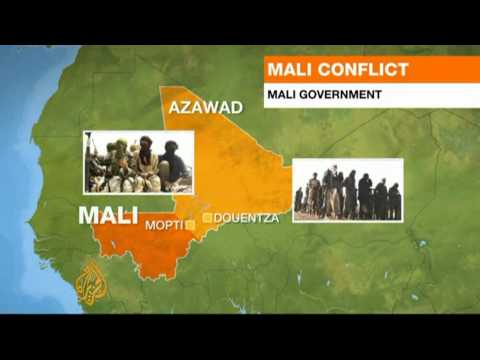 Mali Islamist group seizes key town