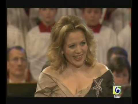 Renee Fleming sings 